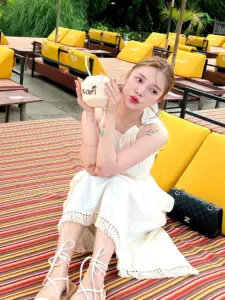 น้องแคท สุชาดา 11