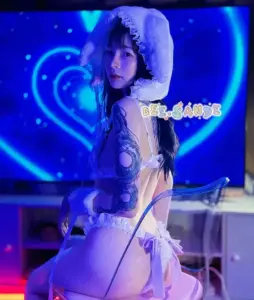 น้องbee999 28